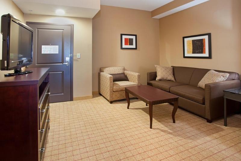 Holiday Inn Express & Suites Denver Airport By Ihg Extérieur photo
